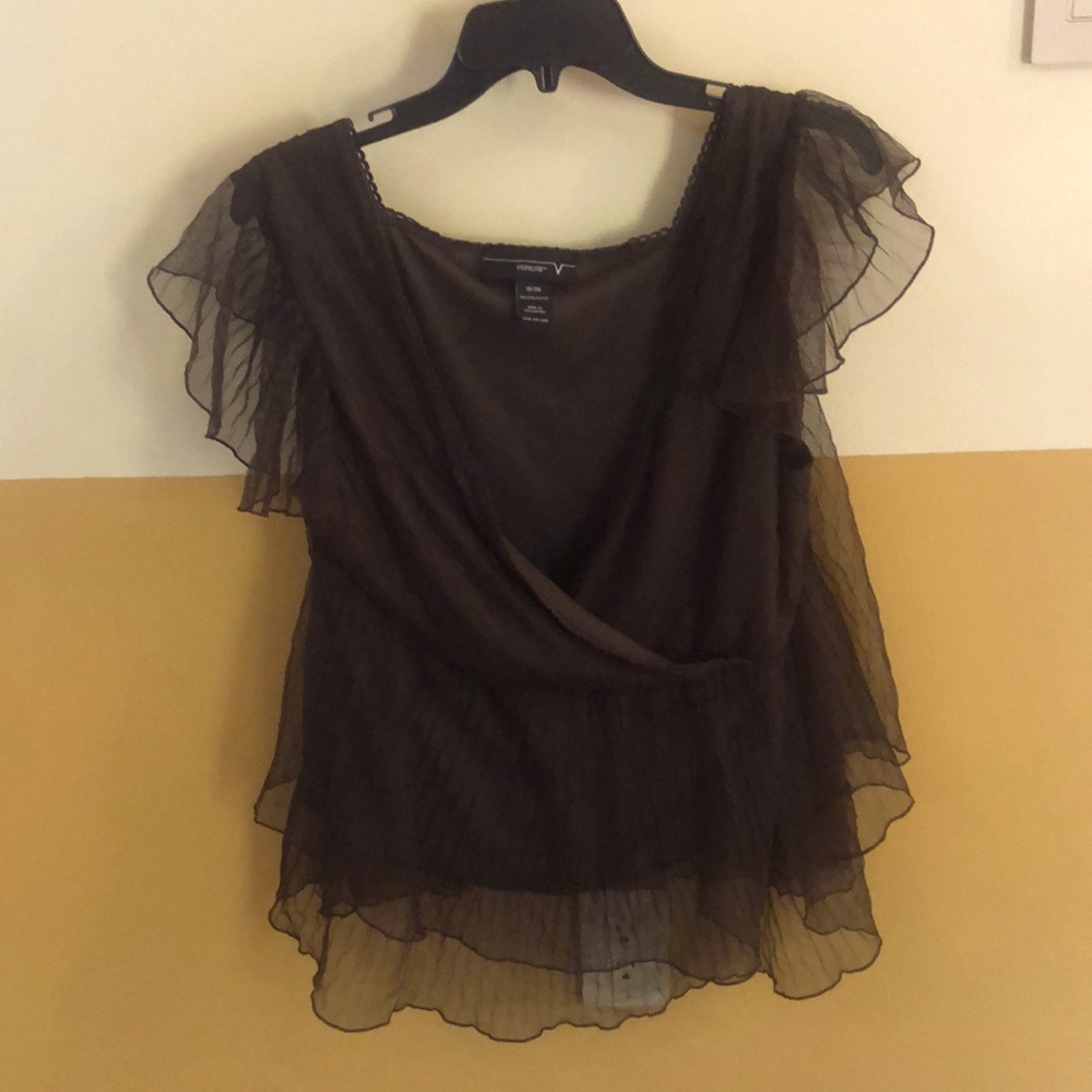 Woman’s Sleeveless lacy shirt 18/20 brown
